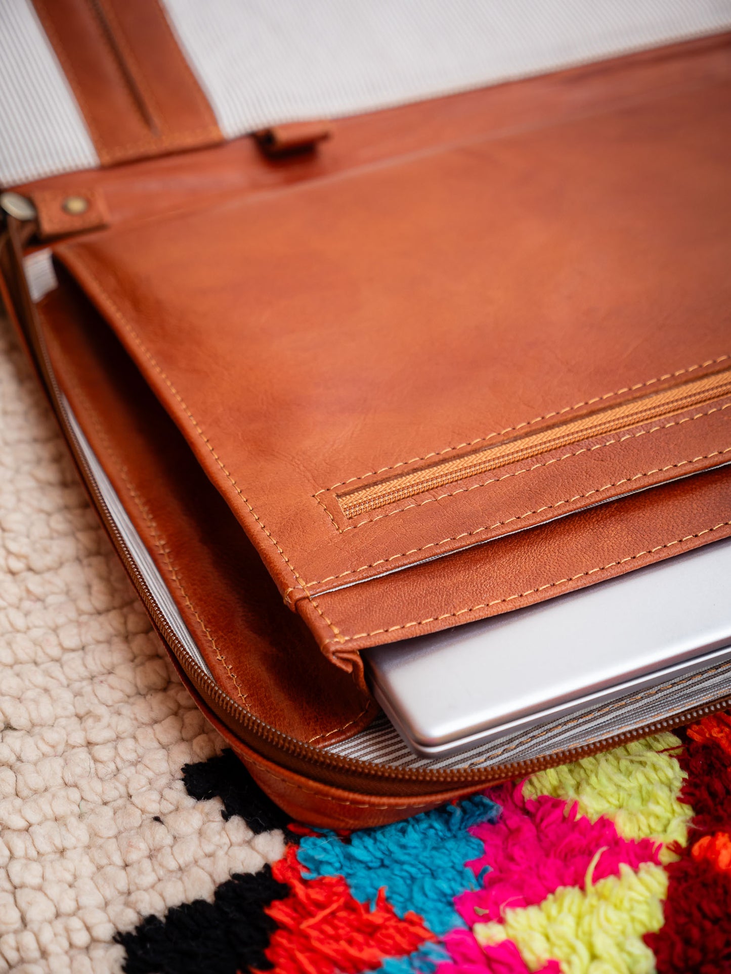 Briefcase laptop sleeve Document holder